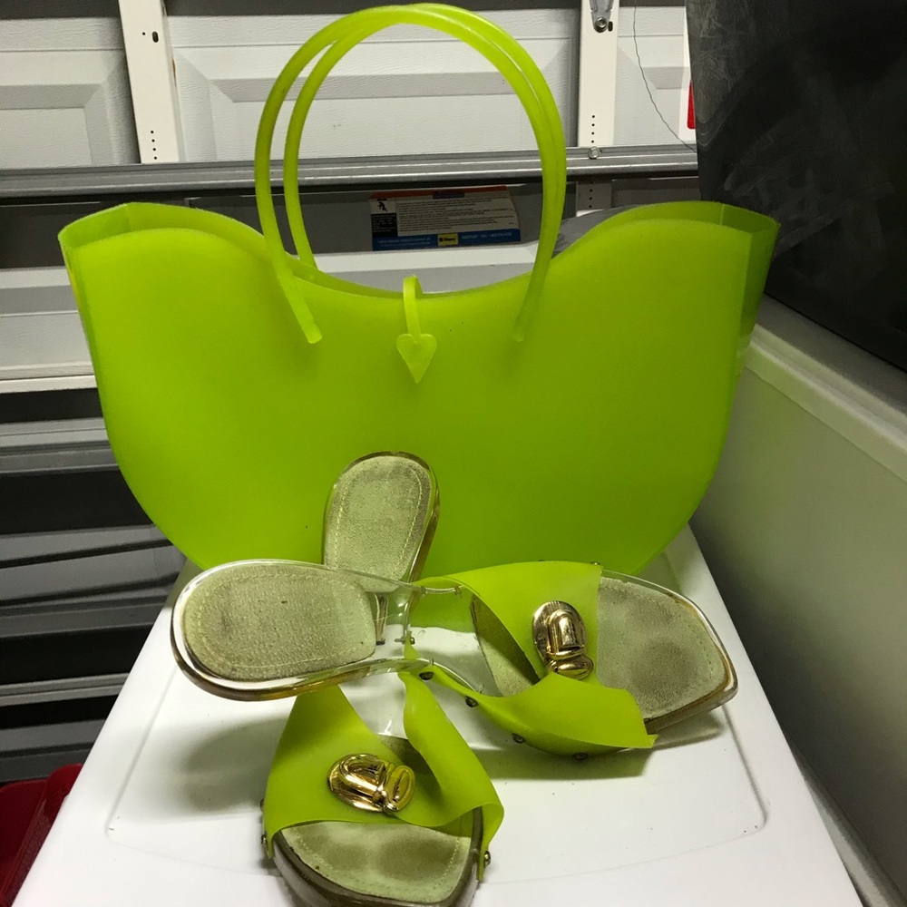 Gummi green/ gold sandals